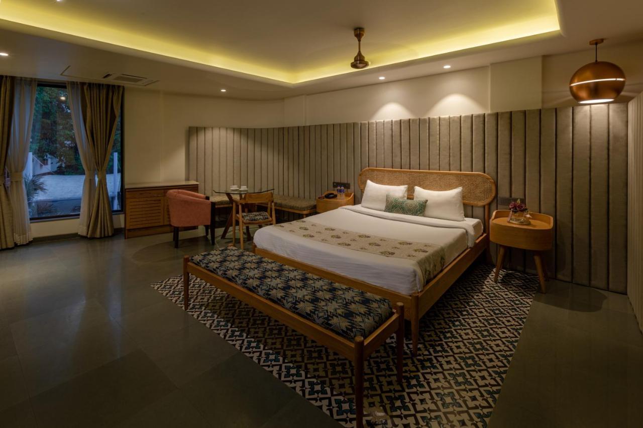 Indus Suites ナーグプル エクステリア 写真